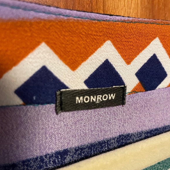 Monrow Multicolored Striped Top - Picture 4 of 4